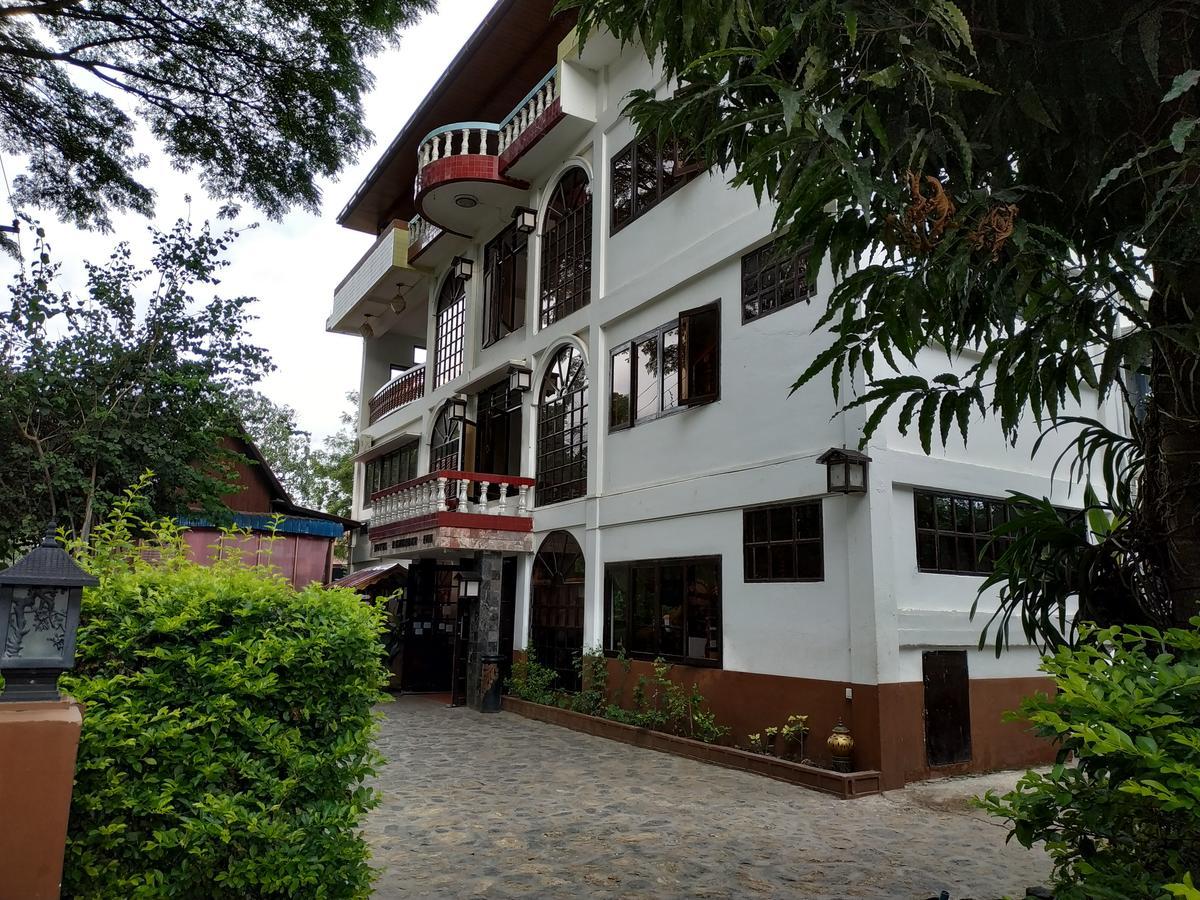 Remember Inn Nyaung Shwe Exterior foto