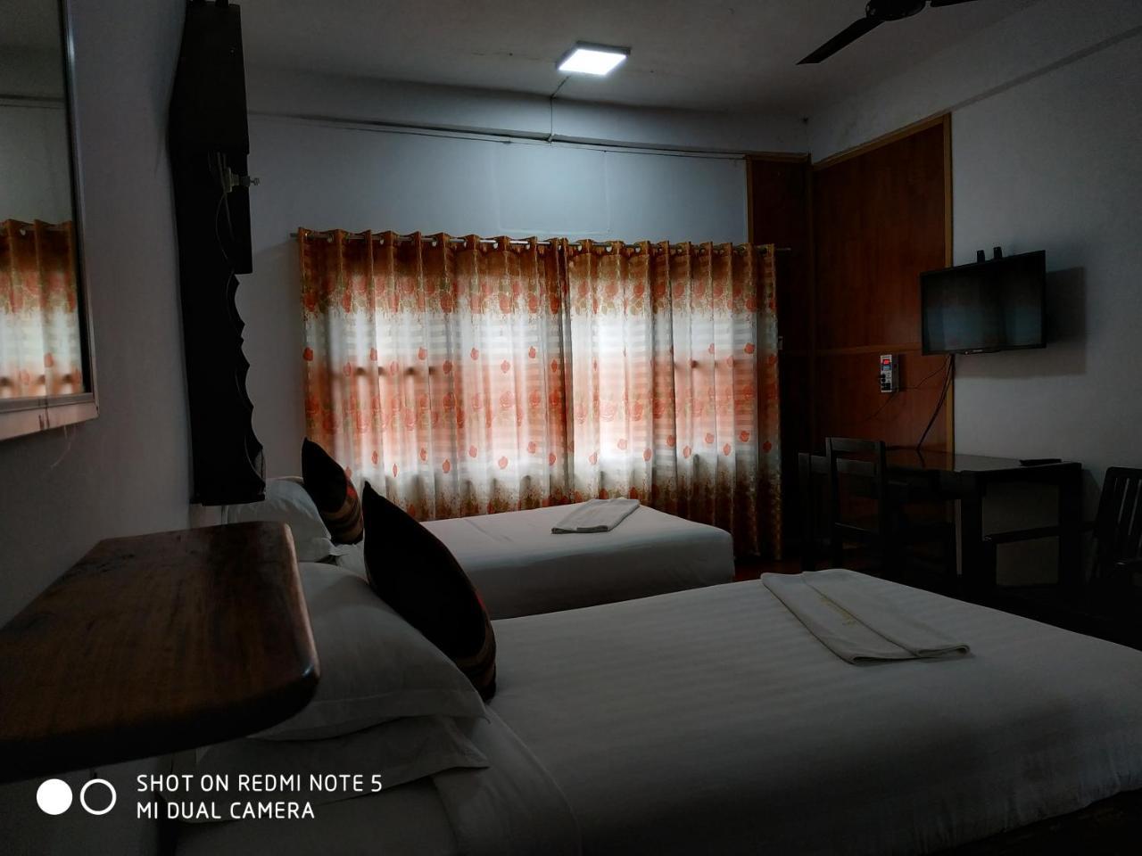 Remember Inn Nyaung Shwe Exterior foto